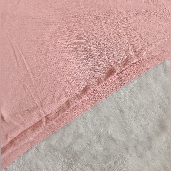 The North Face | Size Large Pink Tee - Picture 4 of 8